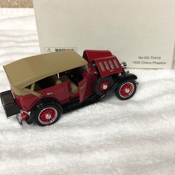 Die Cast Model, SS-T5410, 1932 Chevrolet Phaeton - Picture 5 of 5